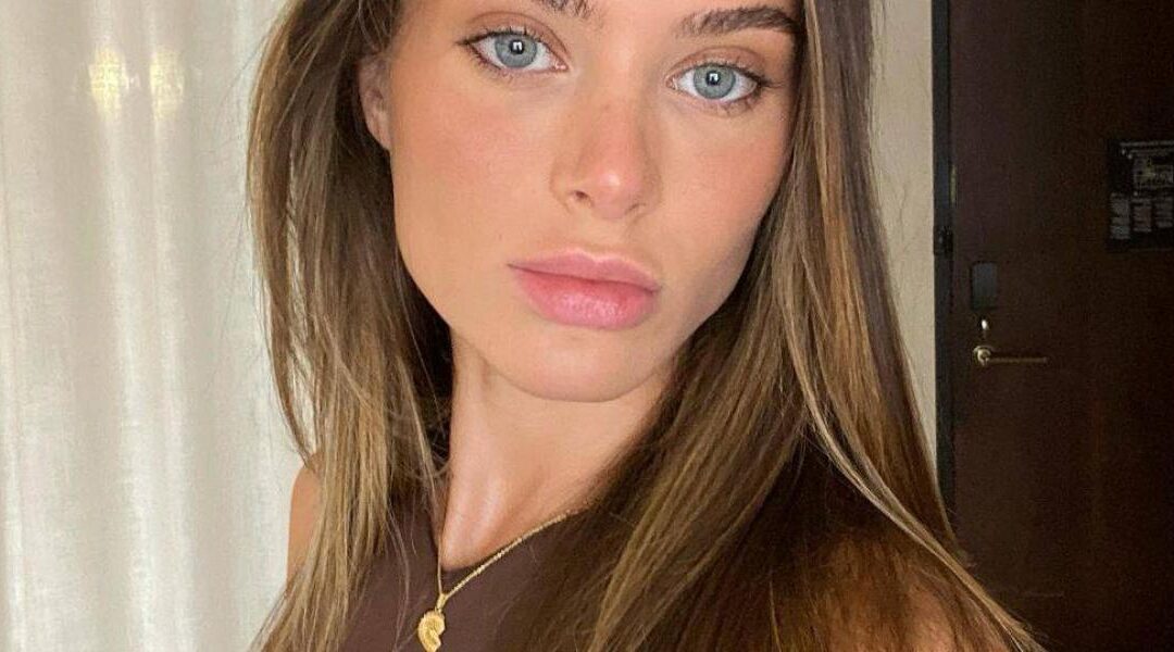 TOP Mejores Actrices Porno con Ojos Azules